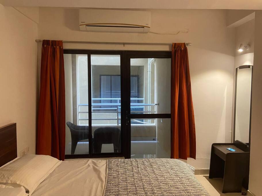 Vedic Village Spa Resort Lovely 2 Bhk Apartment With View Kolkata Exterior photo